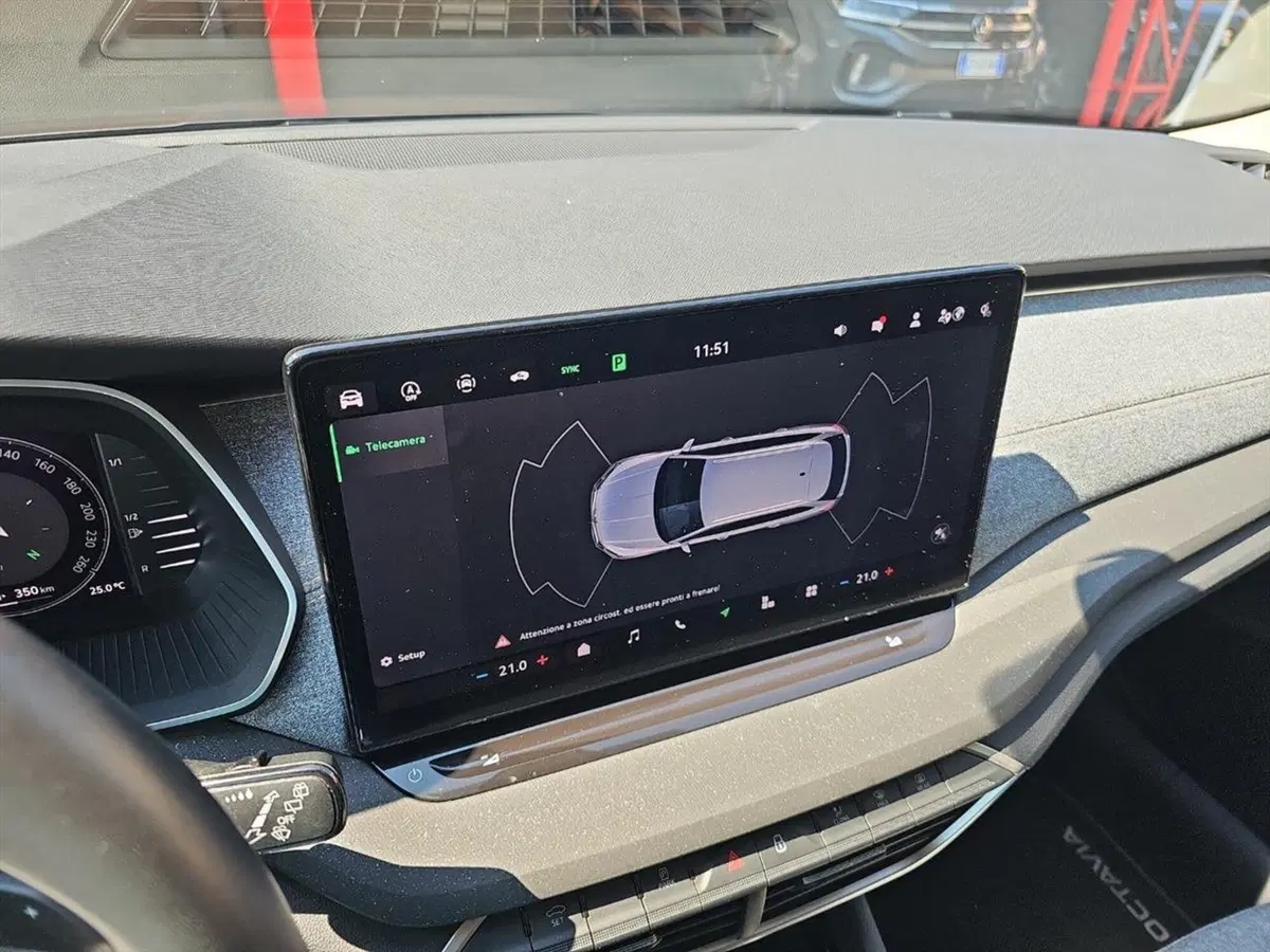 Skoda Octavia Station Wagon usata a Lecco (14)