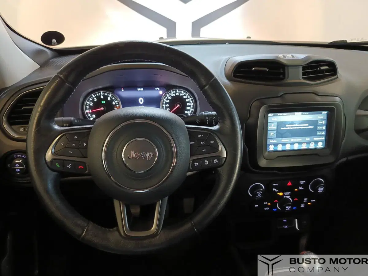 Jeep Renegade usata a Varese (11)