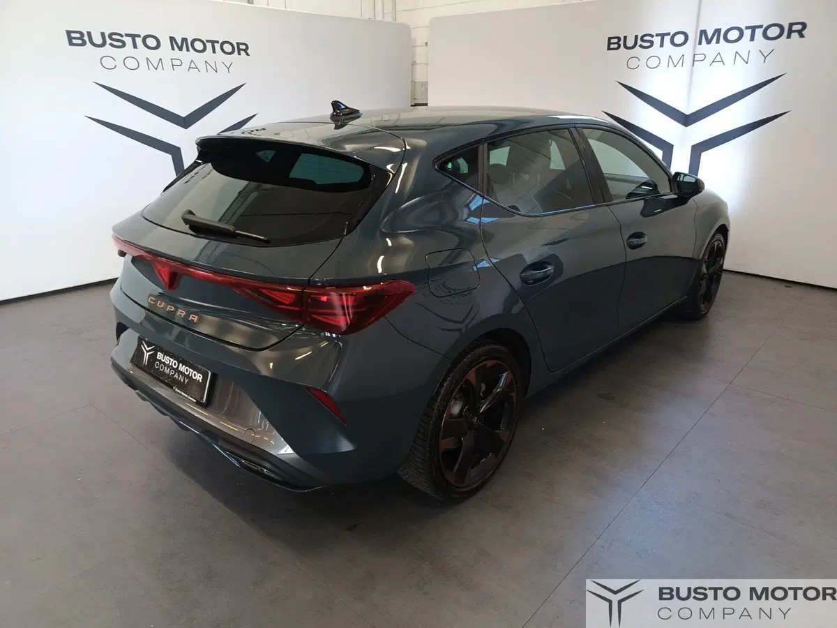 Cupra Leon usata a Varese (4)