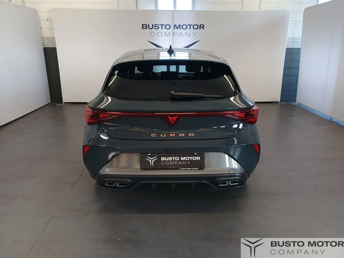 Cupra Leon usata a Varese (5)