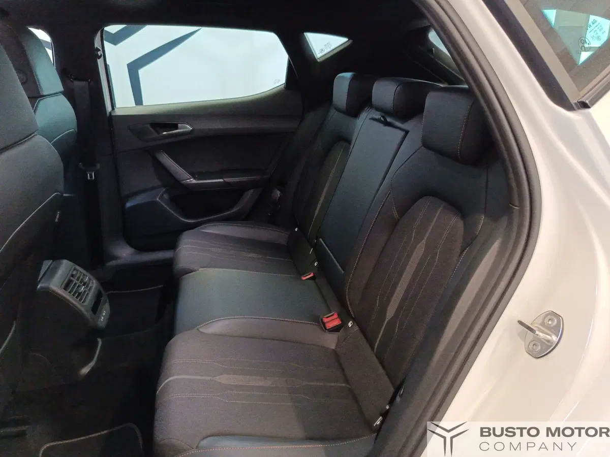 Cupra Leon usata a Varese (9)