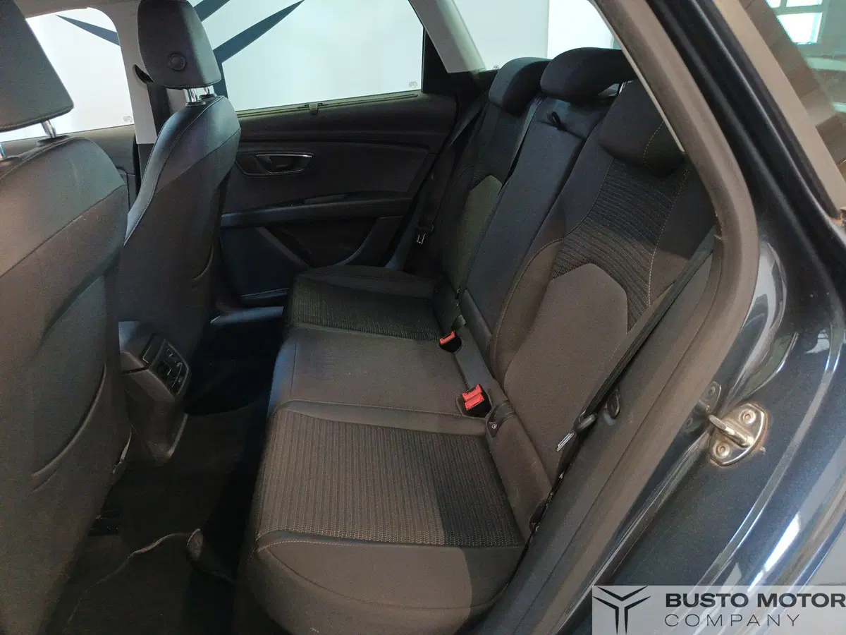 SEAT Leon ST usata a Varese (10)