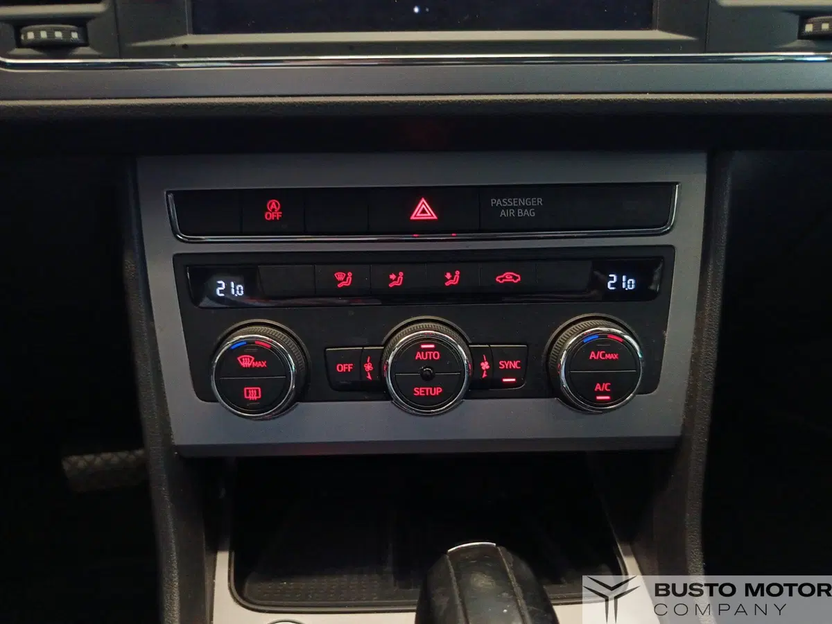 SEAT Leon ST usata a Varese (14)