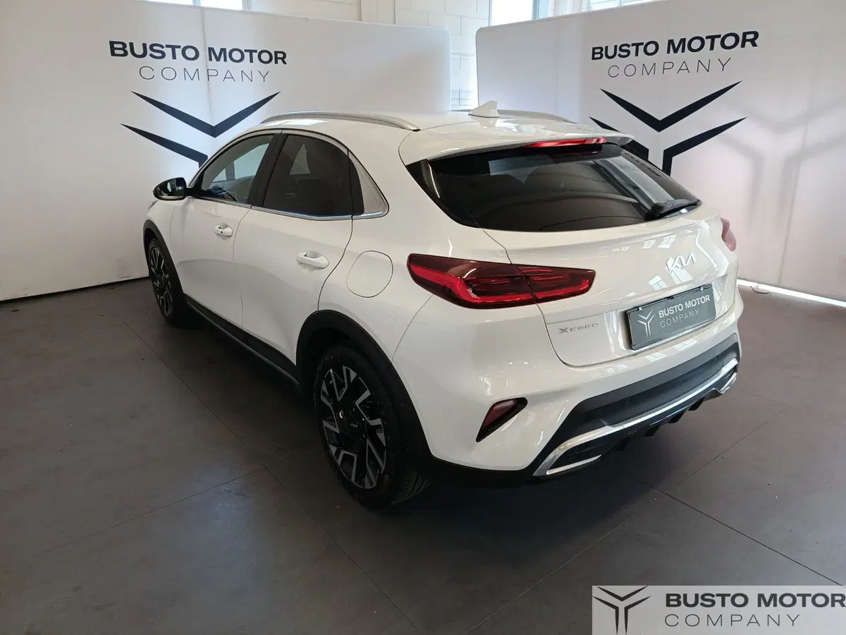 Kia XCeed usata a Varese (6)