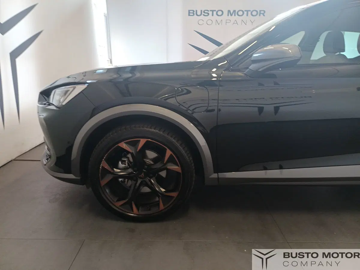 Cupra Formentor usata a Varese (7)