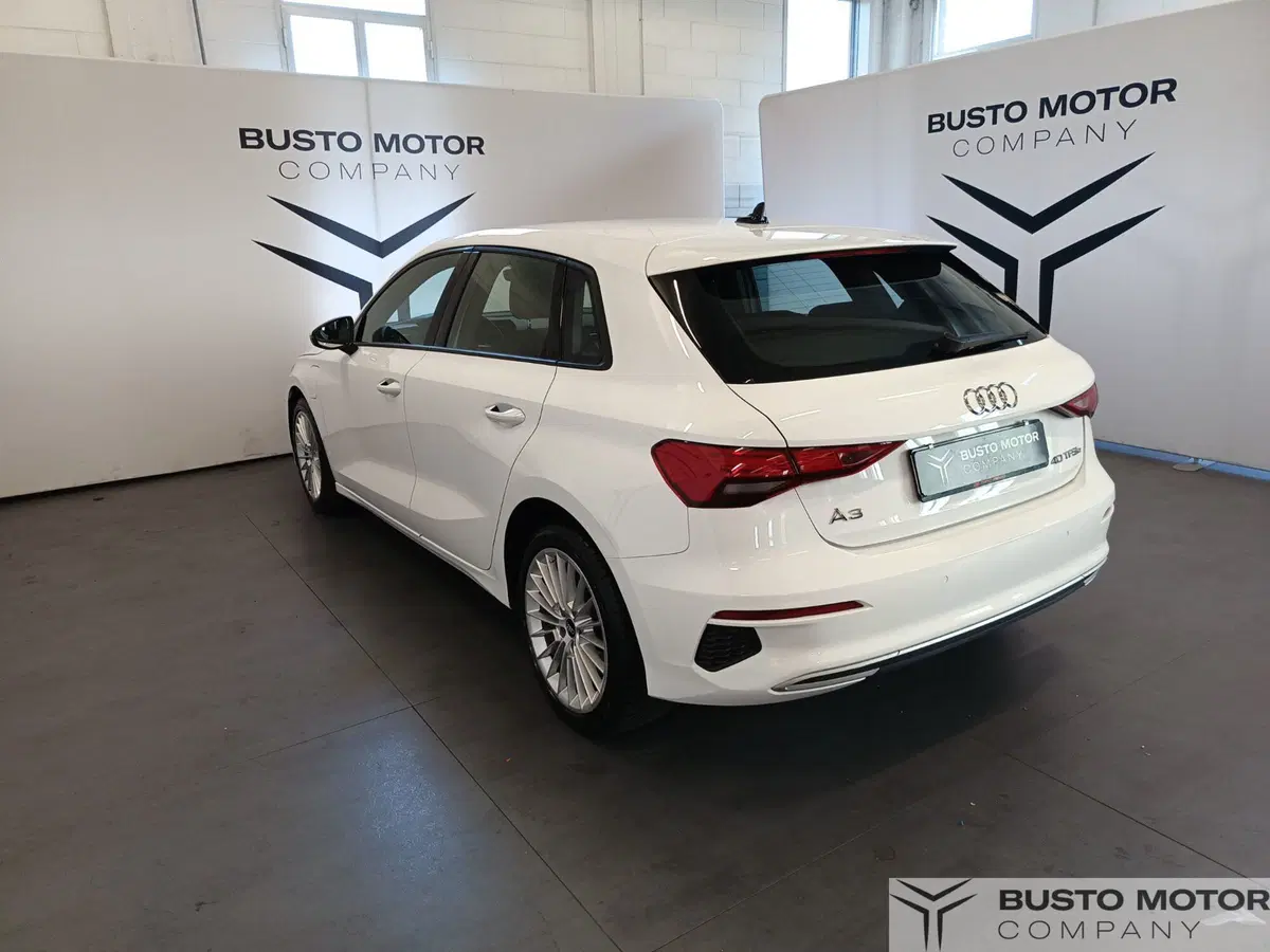 Audi A3 Sportback usata a Varese (6)