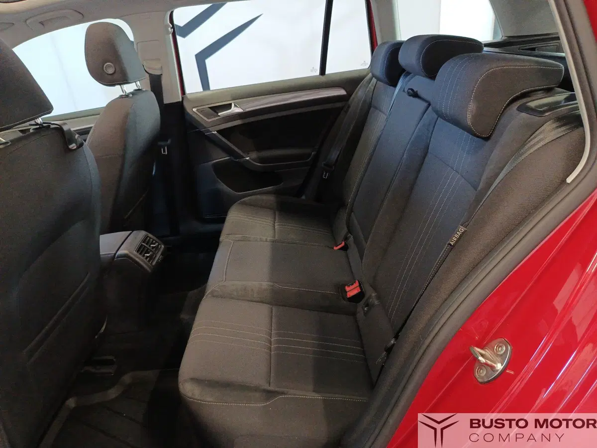 Volkswagen Golf Variant usata a Varese (8)