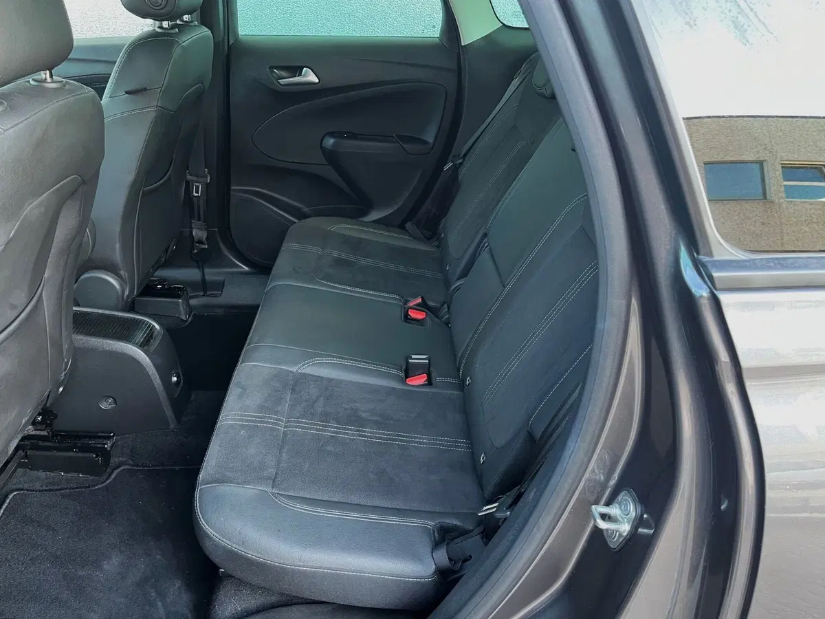 Opel Crossland usata a Ferrara (11)