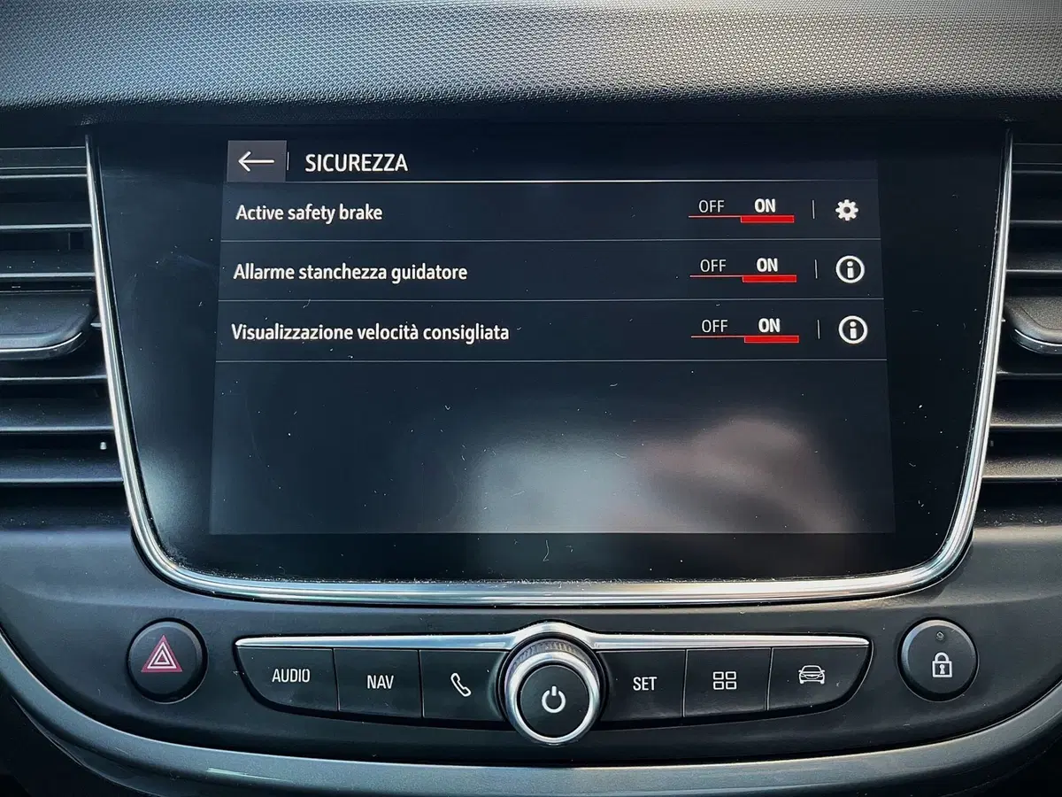 Opel Crossland usata a Ferrara (15)