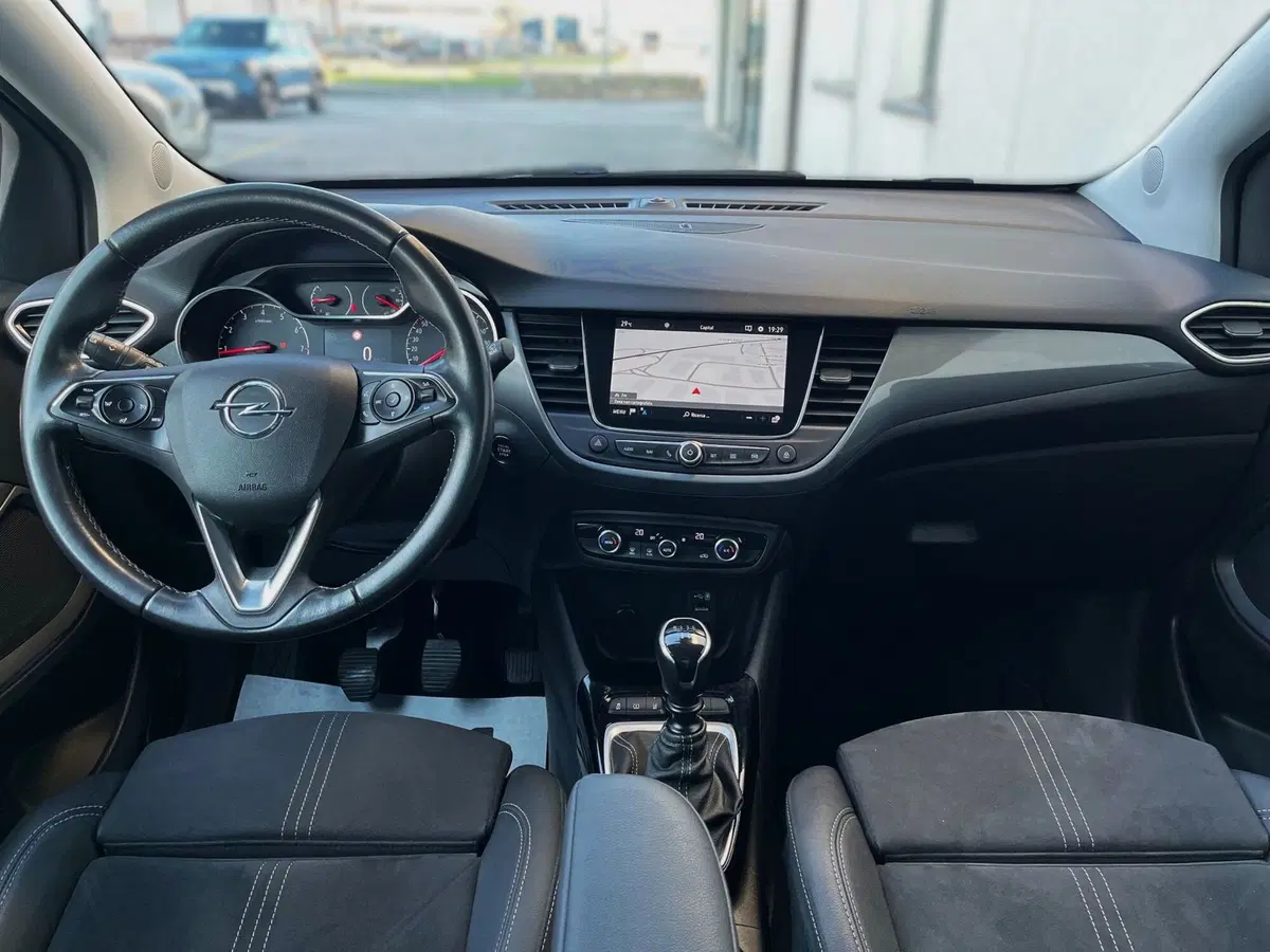 Opel Crossland usata a Ferrara (9)