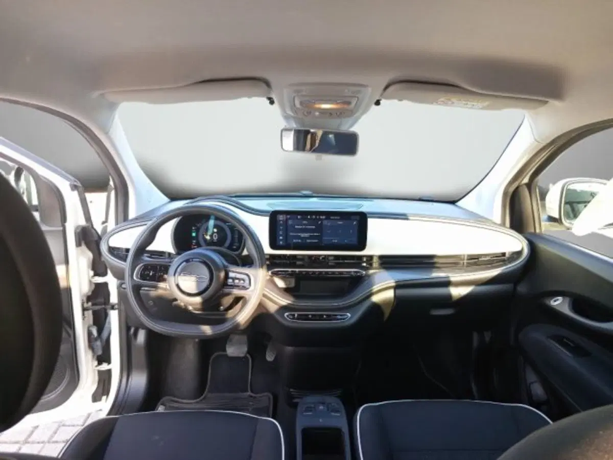 Fiat 500e usata a Frosinone (14)