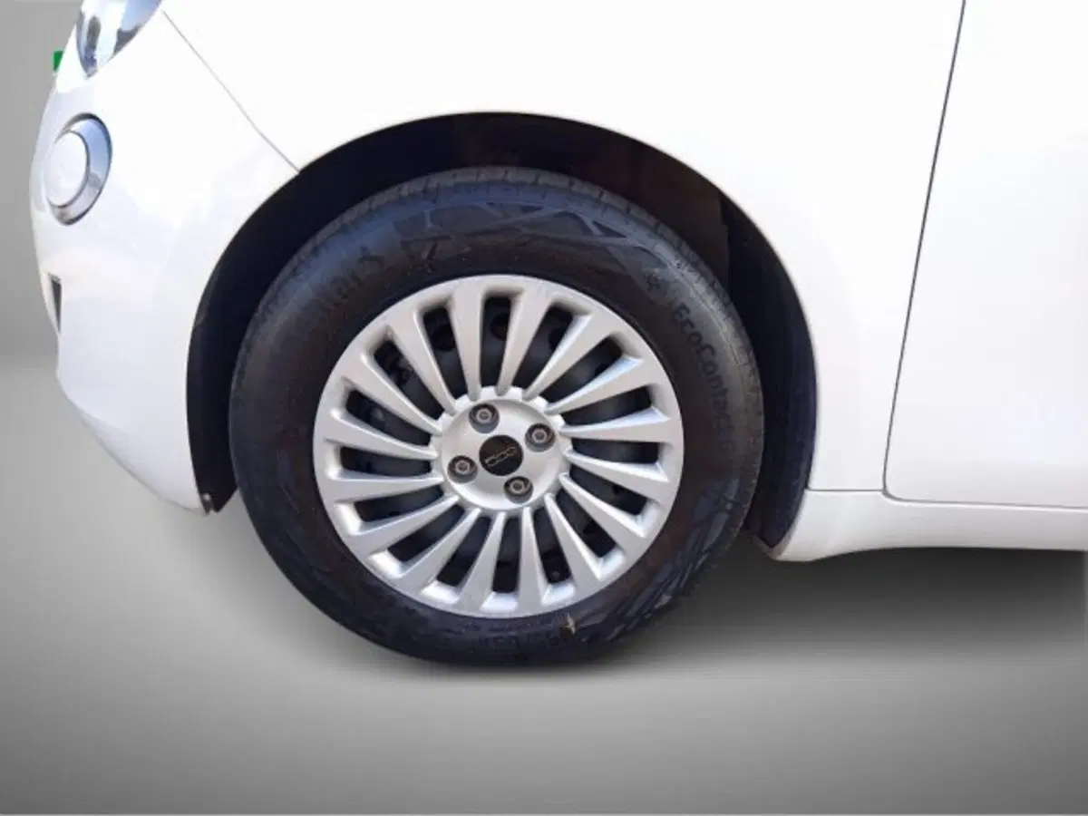 Fiat 500e usata a Frosinone (15)