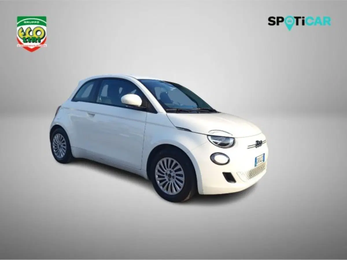 Fiat 500e usata a Frosinone (3)