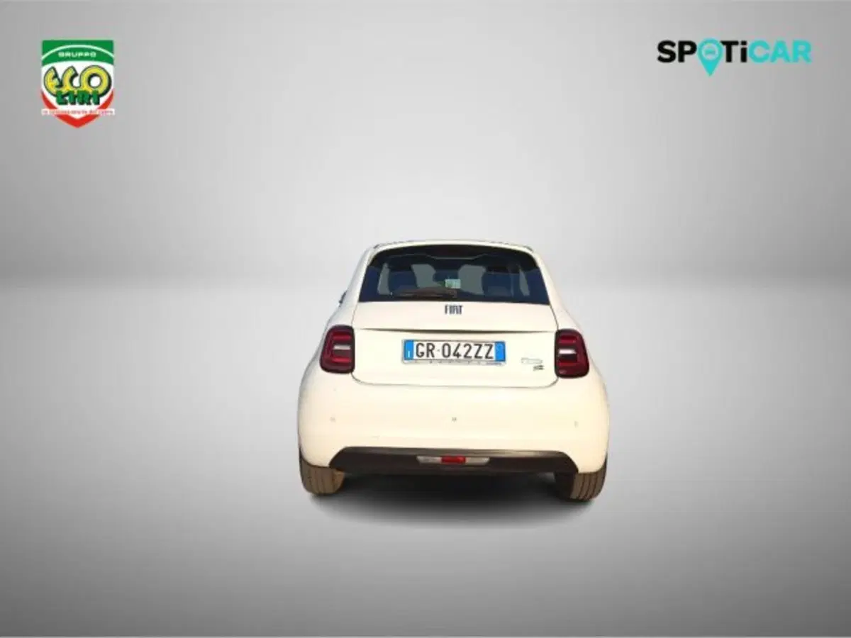 Fiat 500e usata a Frosinone (6)