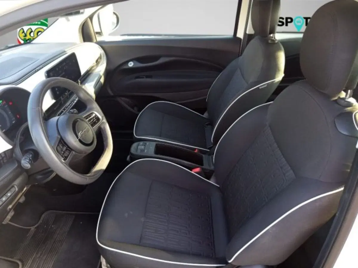 Fiat 500e usata a Frosinone (8)