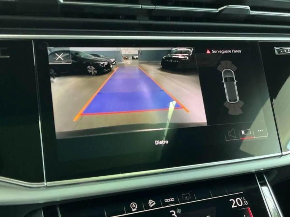 Audi Q8 usata a Verona (12)