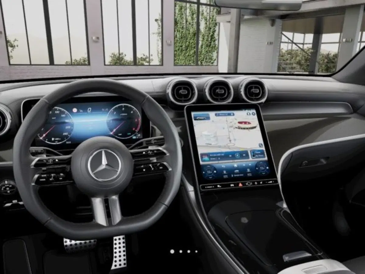 Mercedes-Benz GLC nuova a Verona (5)