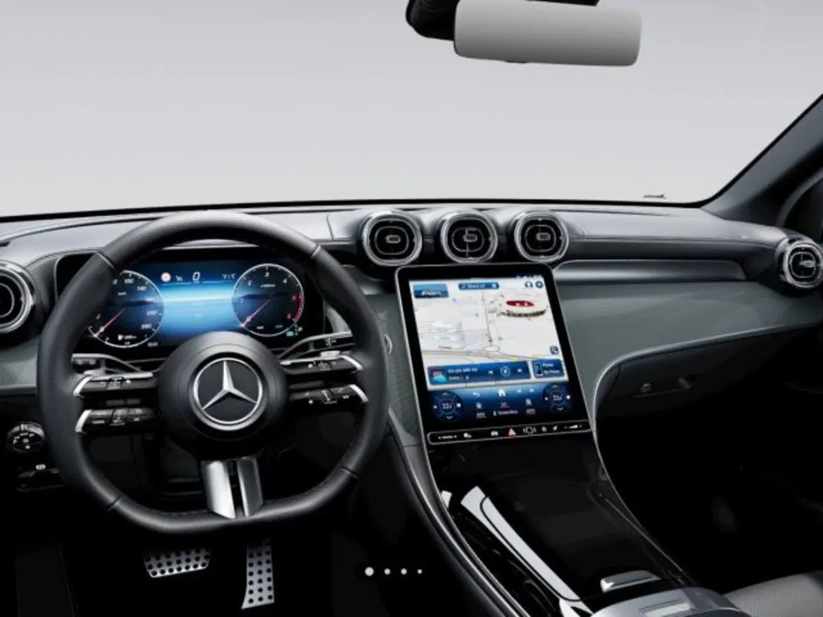 Mercedes-Benz GLC nuova a Verona (8)