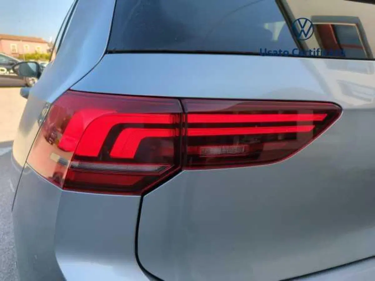 Volkswagen Golf nuova a Avellino (10)