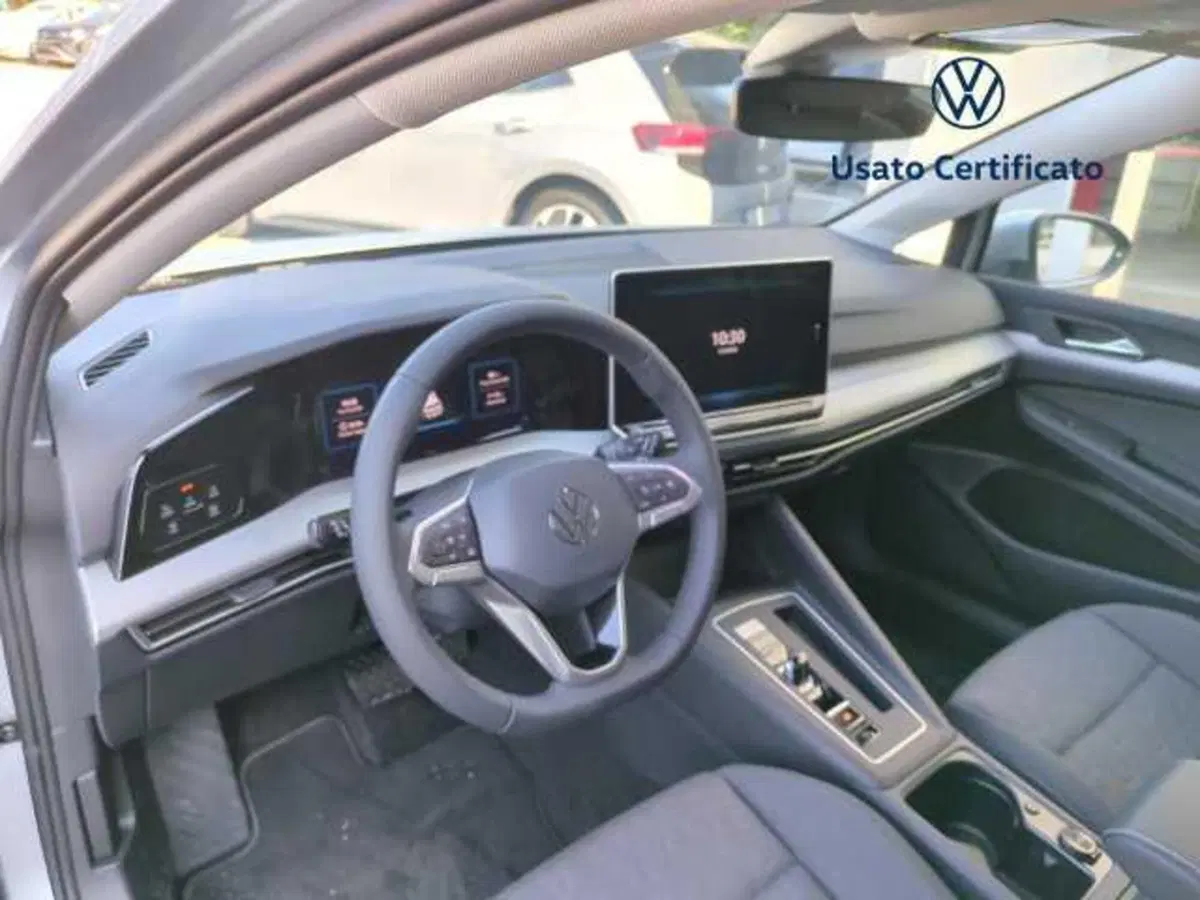 Volkswagen Golf nuova a Avellino (14)