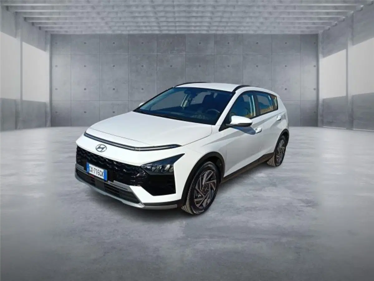 Hyundai Bayon usata a Bari (3)