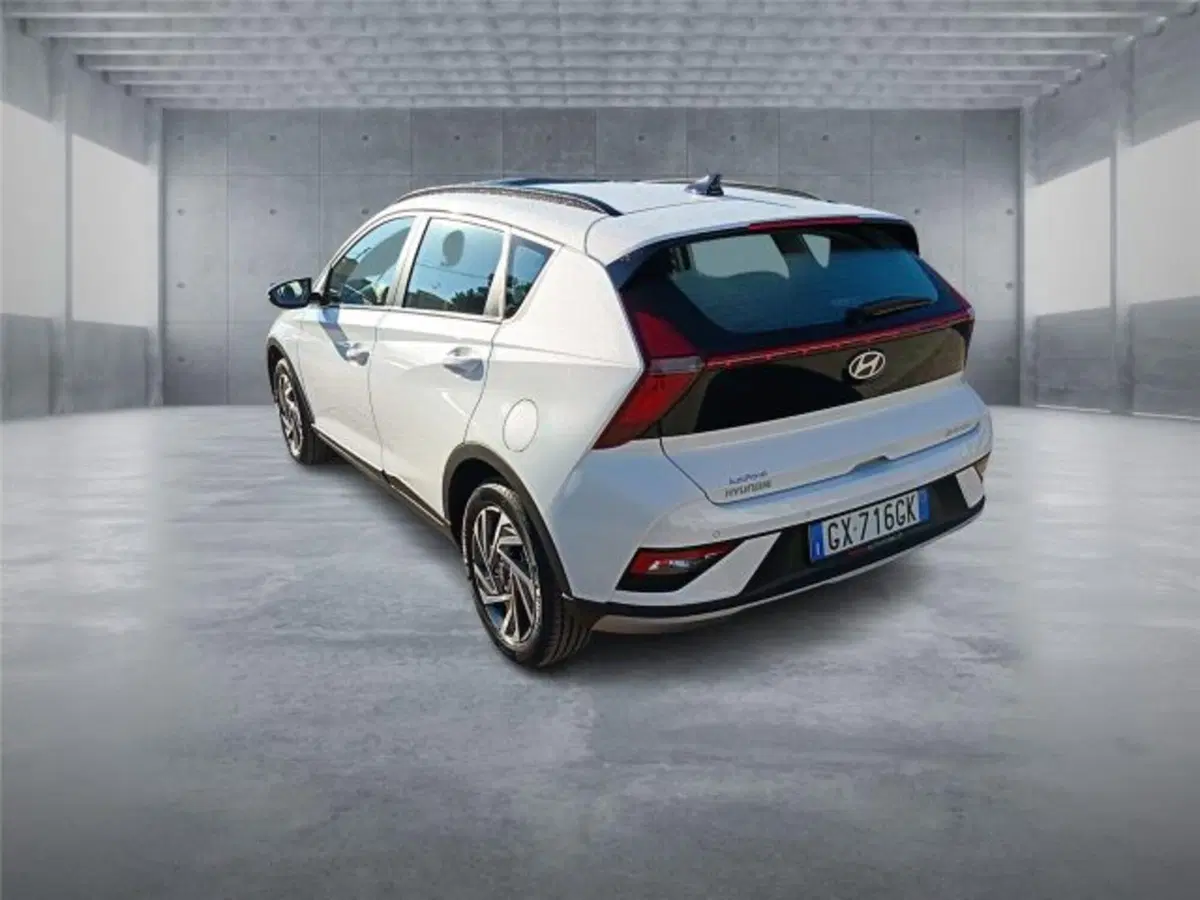 Hyundai Bayon usata a Bari (4)