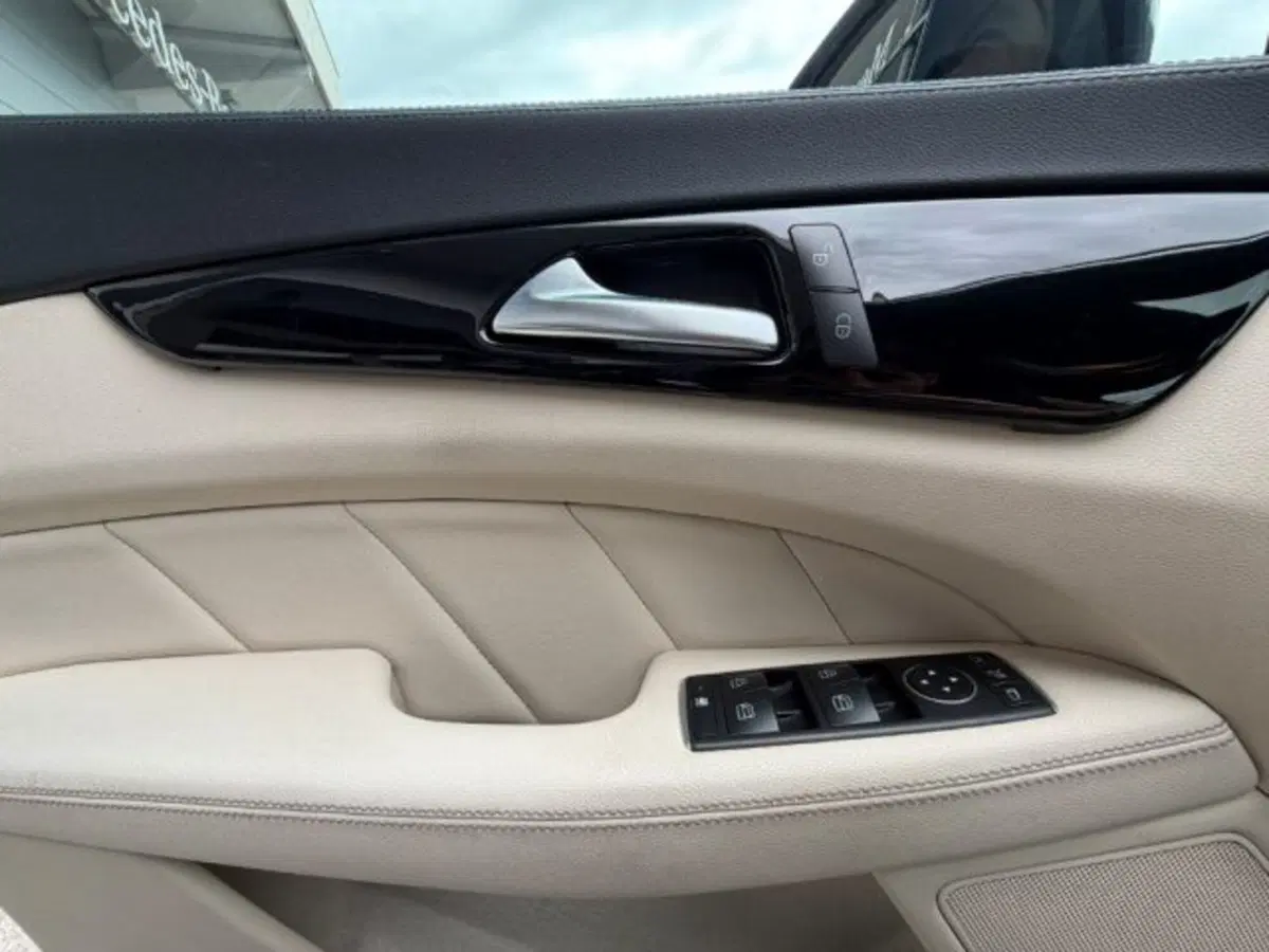 Mercedes-Benz CLS usata a Potenza (14)