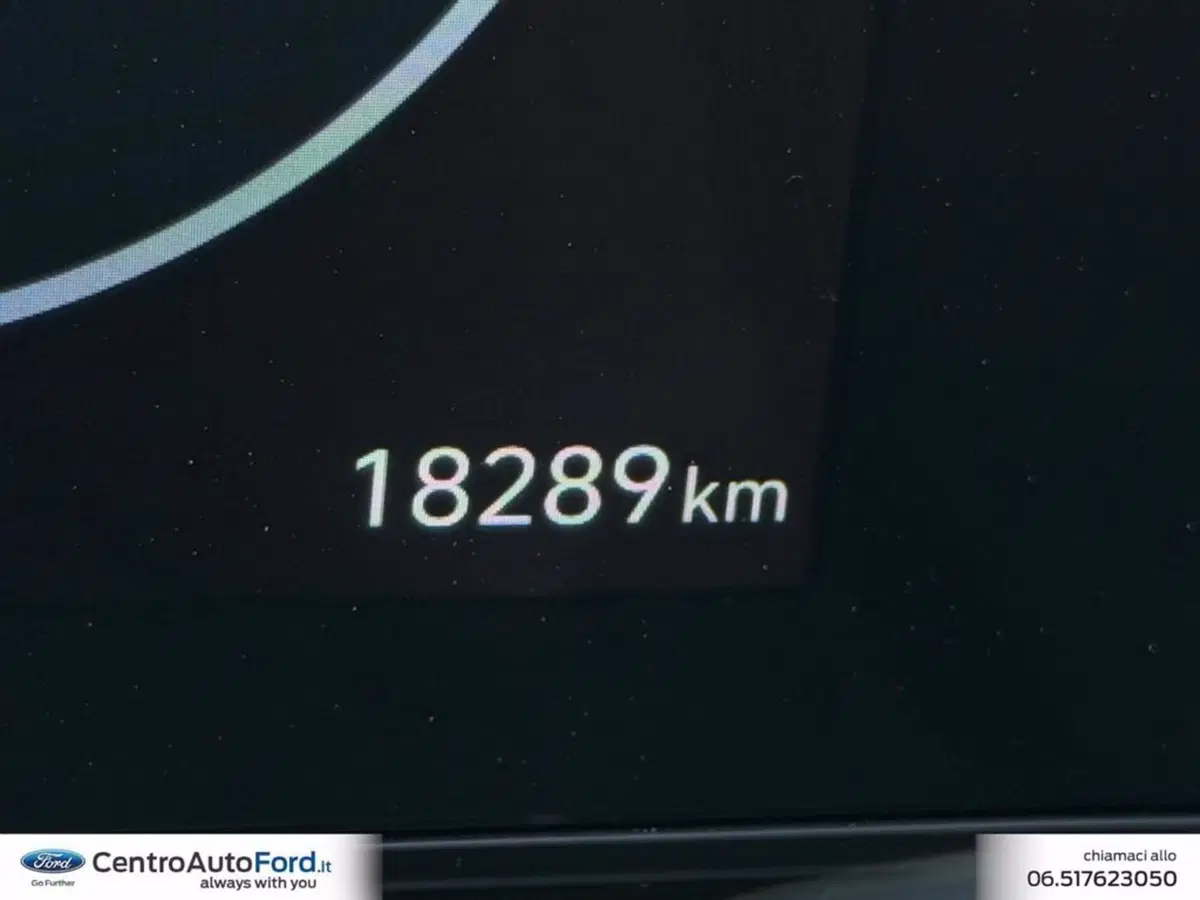 Hyundai Kona usata a Roma (16)