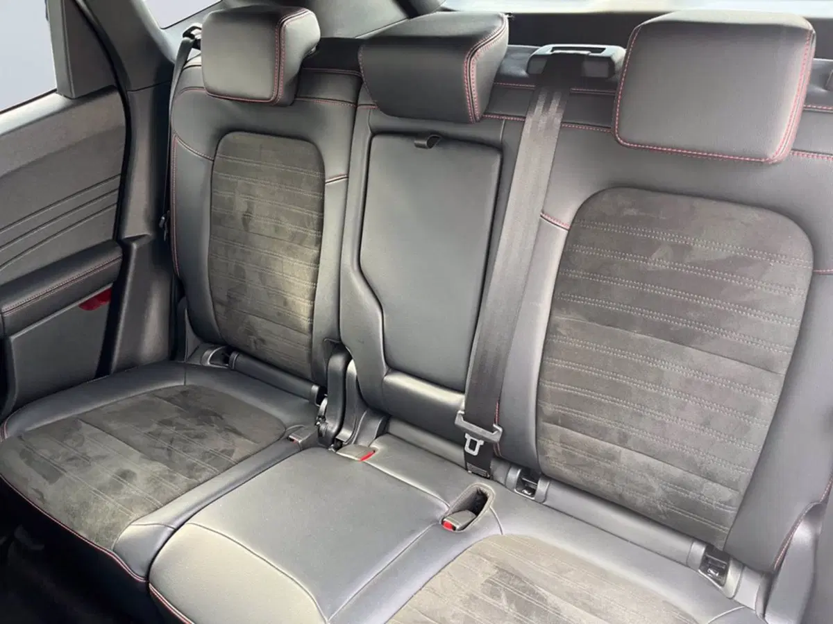Ford Kuga usata a Milano (12)