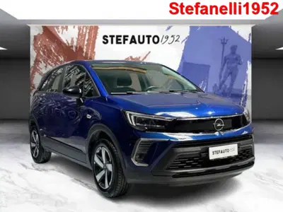 Opel Crossland 1.5 ecotec Ultimate 110cv del 2024 usata a Bologna