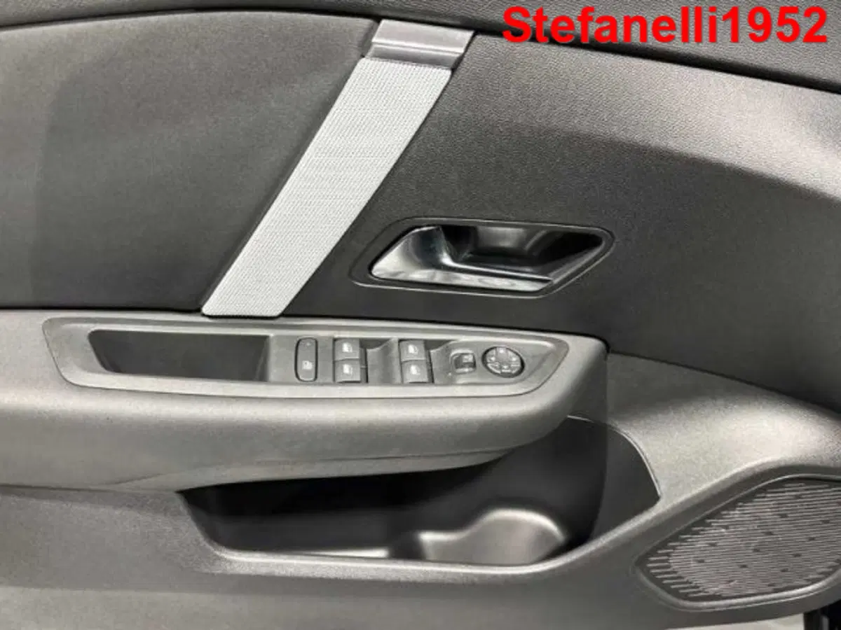 Citroen C4 nuova a Bologna (10)
