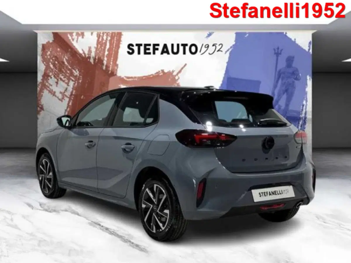 Opel Corsa nuova a Bologna (5)