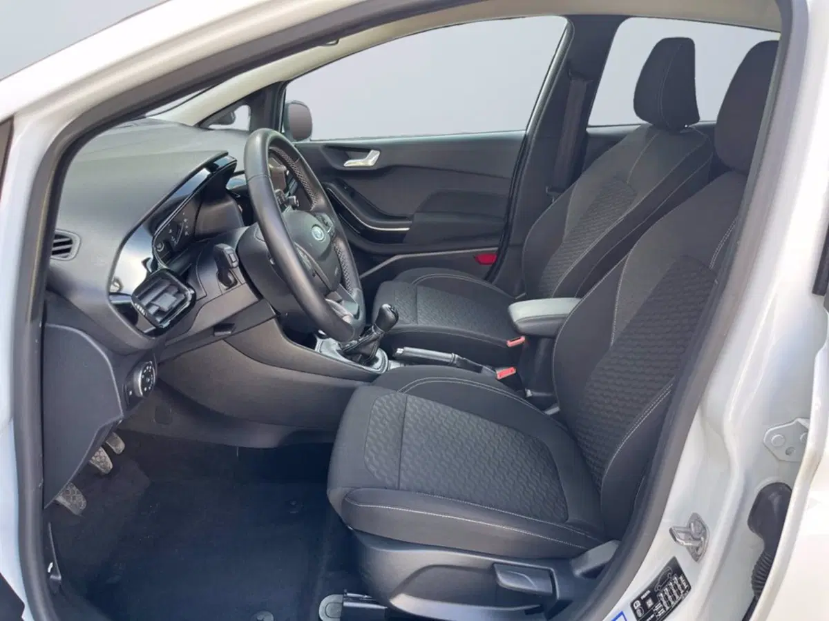 Ford Fiesta usata a Milano (10)