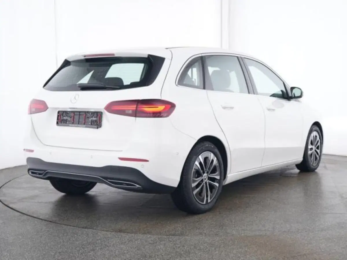 Mercedes-Benz Classe B usata a Milano (3)