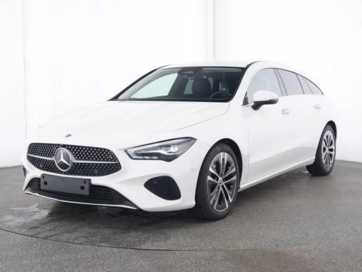 Mercedes-Benz CLA Shooting Brake usata a Milano