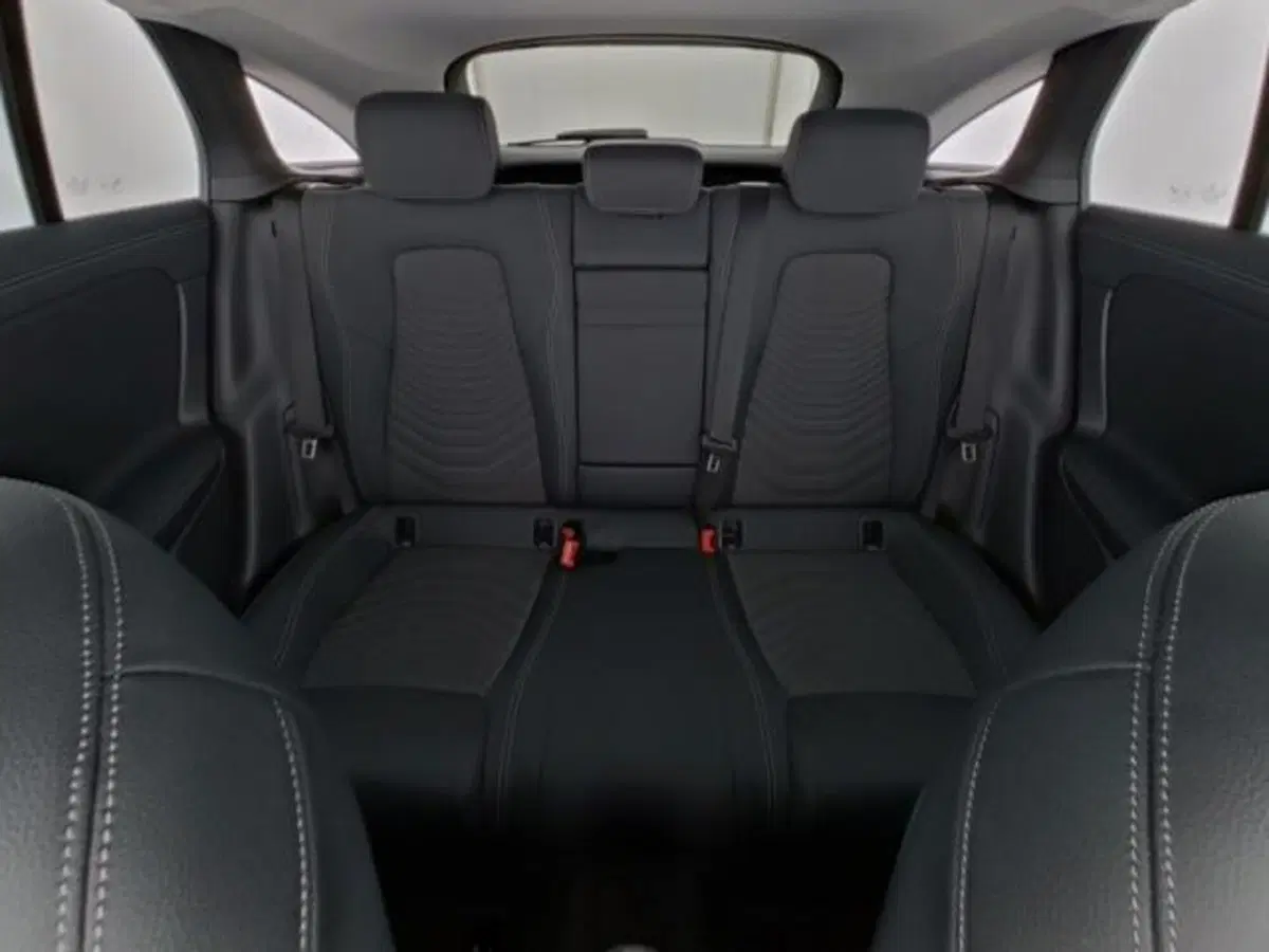 Mercedes-Benz CLA Shooting Brake usata a Milano (9)