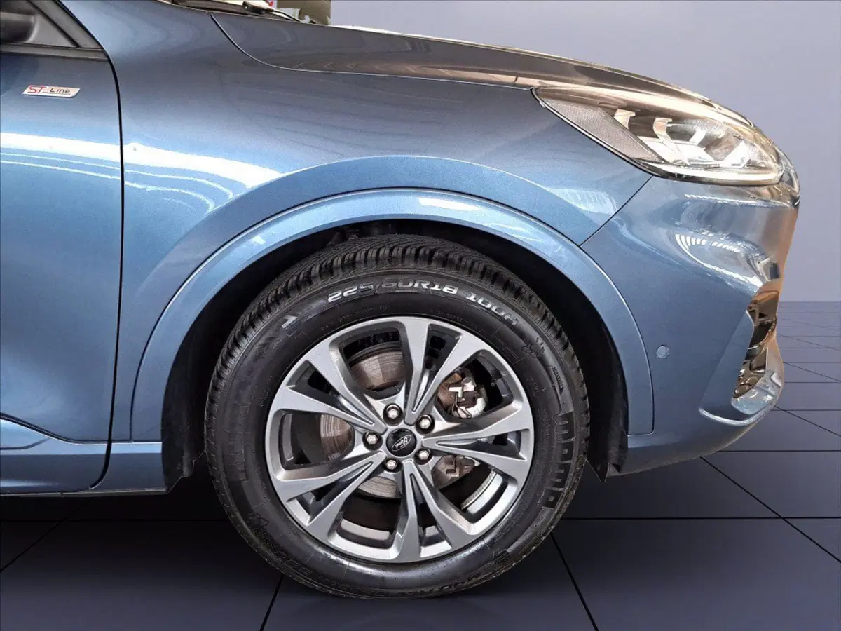 Ford Kuga usata a Milano (12)