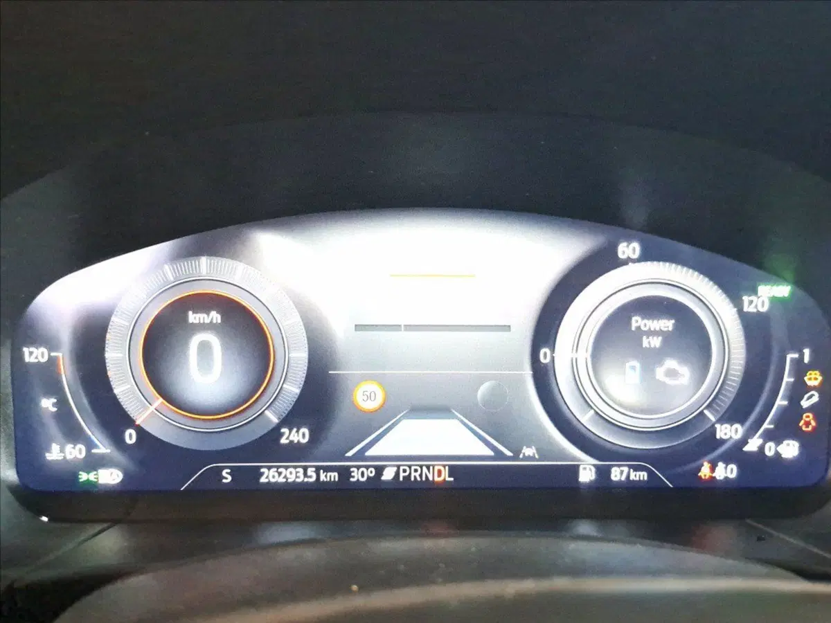 Ford Kuga usata a Milano (14)