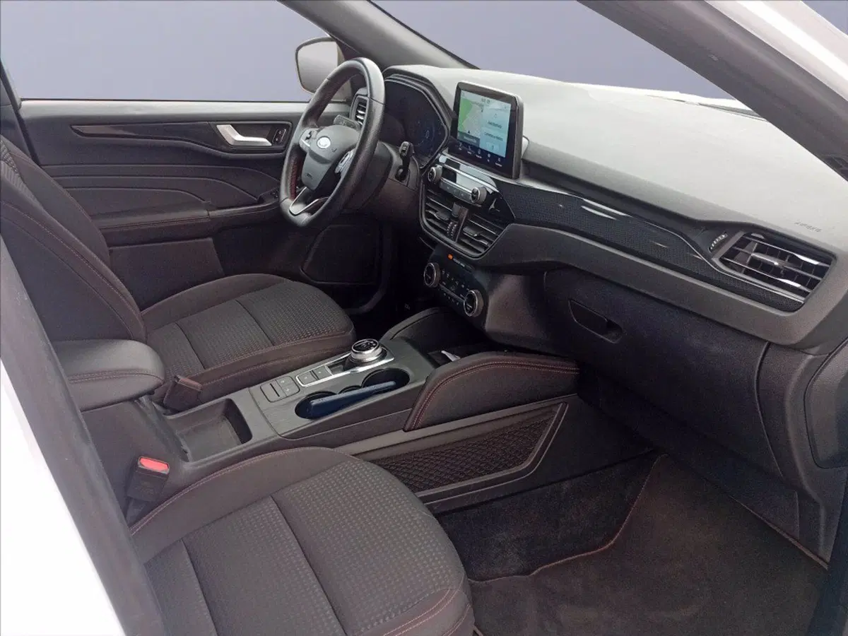 Ford Kuga usata a Milano (13)