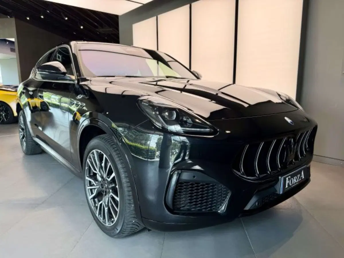 Maserati Grecale usata a Torino (3)