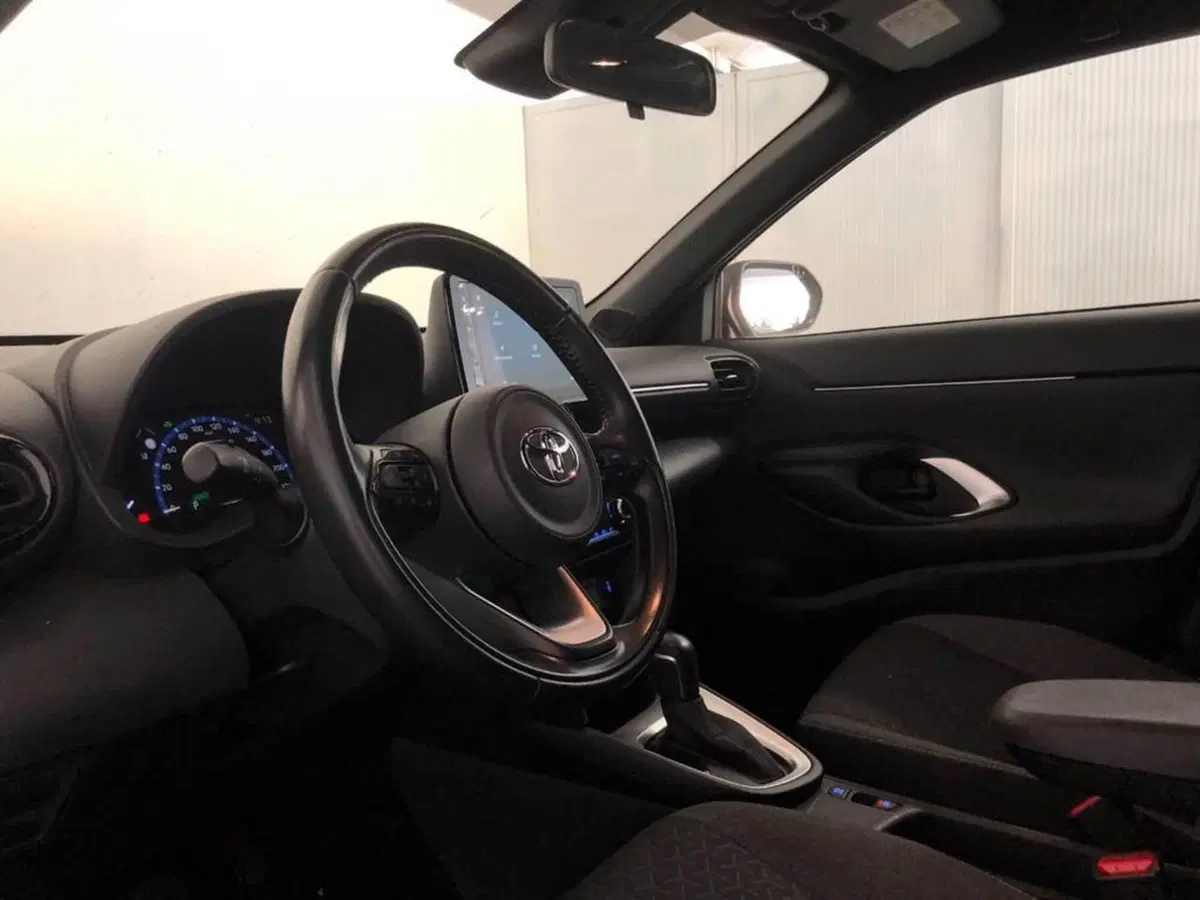 Toyota Yaris Cross usata a Torino (10)