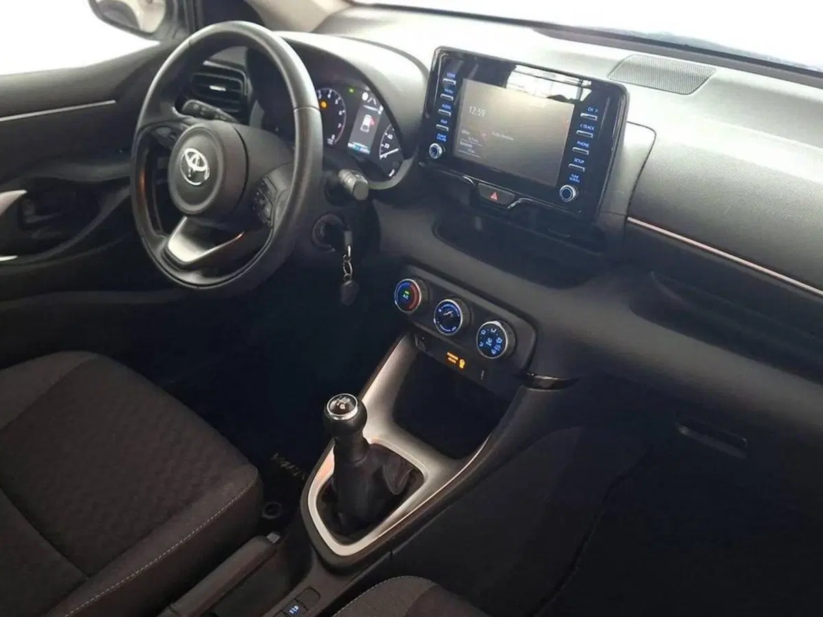 Toyota Yaris usata a Torino (10)