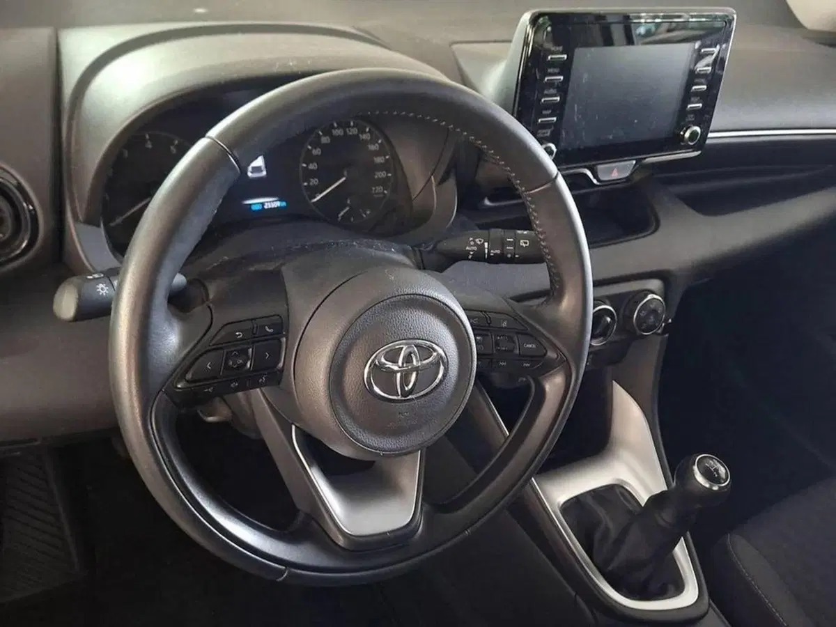 Toyota Yaris usata a Torino (9)