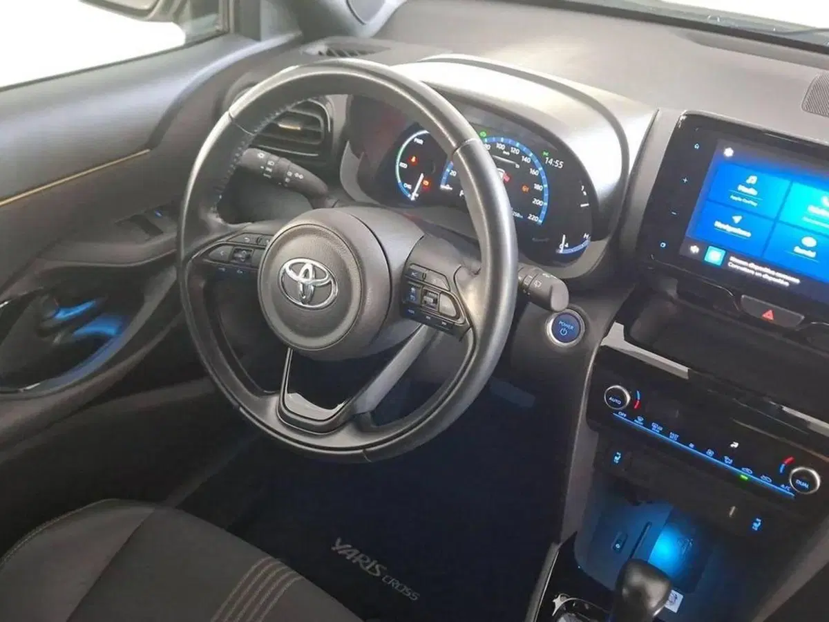 Toyota Yaris Cross usata a Torino (10)