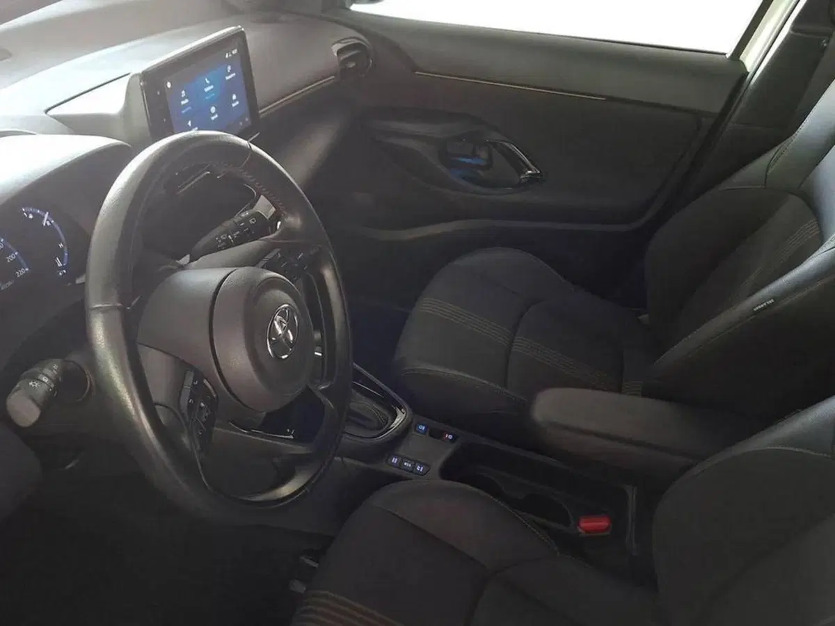 Toyota Yaris Cross usata a Torino (11)
