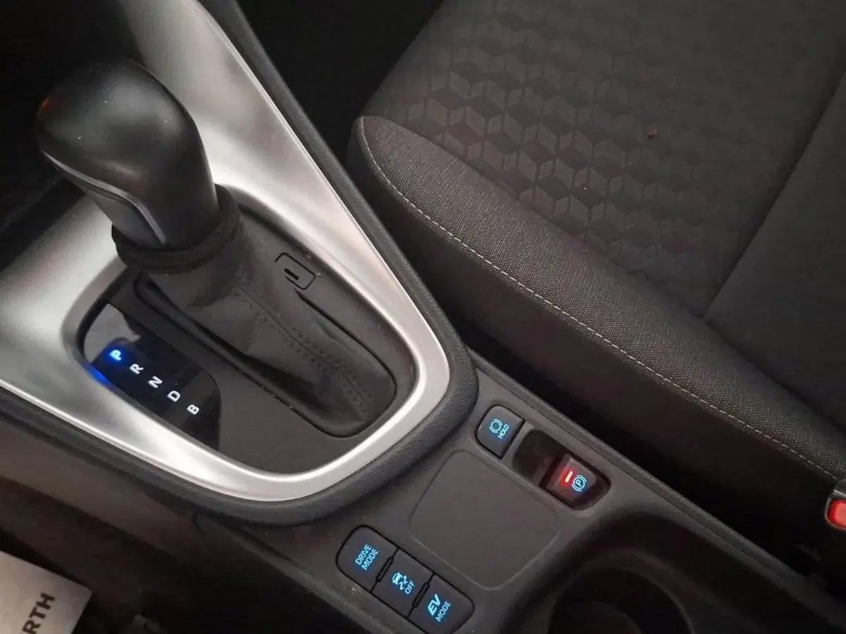Toyota Yaris Cross usata a Torino (8)