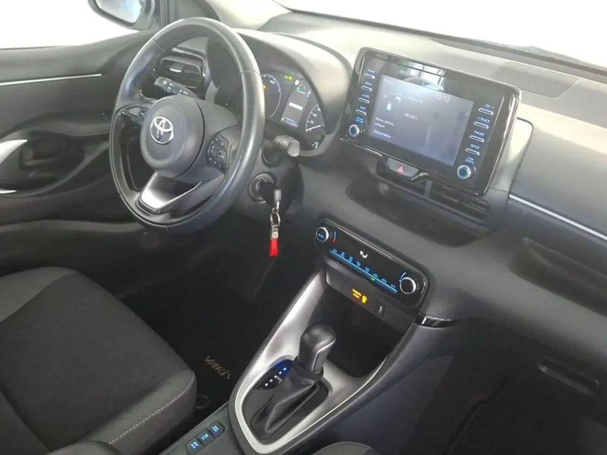 Toyota Yaris Cross usata a Torino (9)