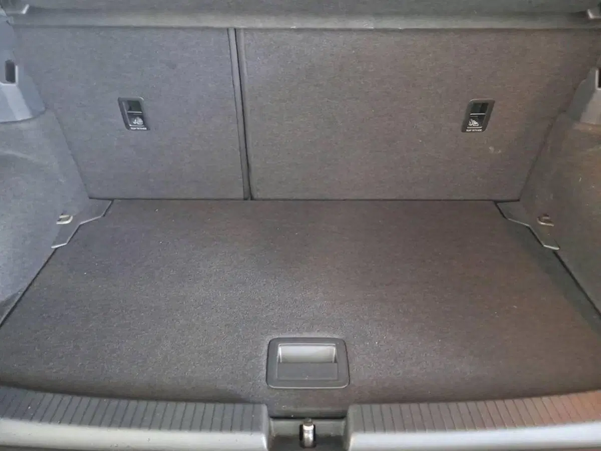 Volkswagen T-Cross usata a Torino (13)