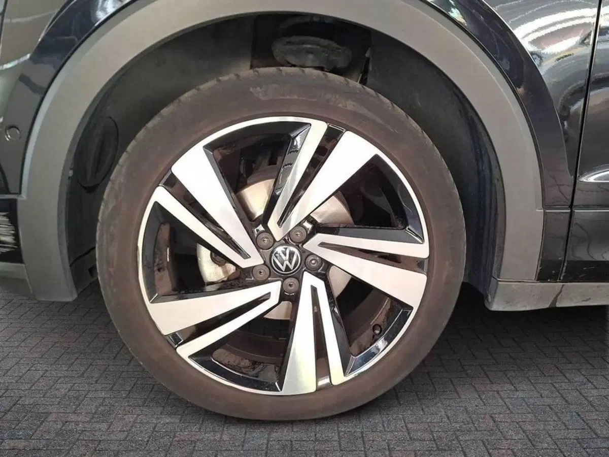Volkswagen T-Cross usata a Torino (5)