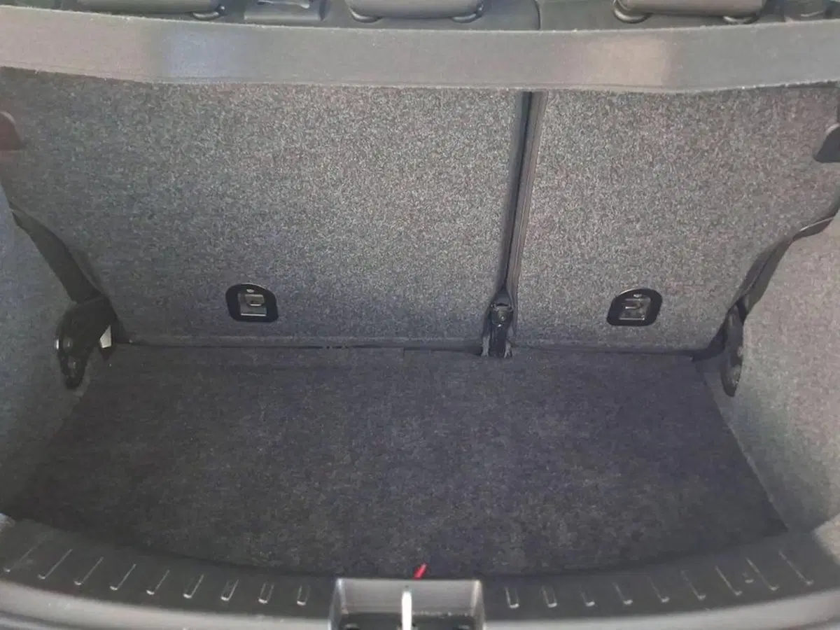Lancia Ypsilon usata a Torino (12)